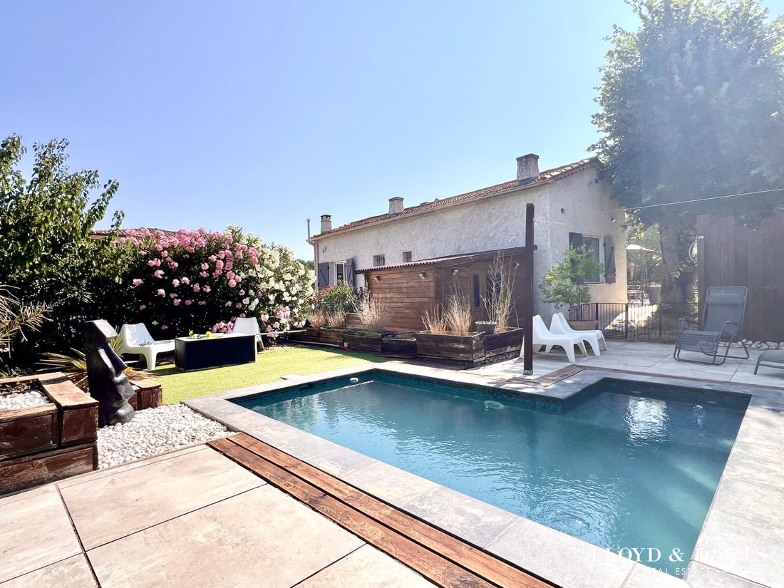 Villa in Callian, Provence-Alpes-Côte d'Azur, France 2 - 18544832