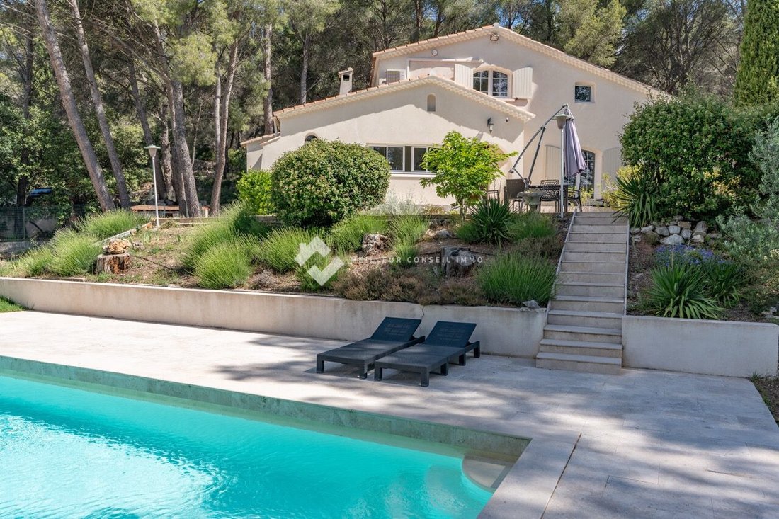 Country House in Centre Ancien-Cros-Lotins, Éguilles, France 1 - 15691758