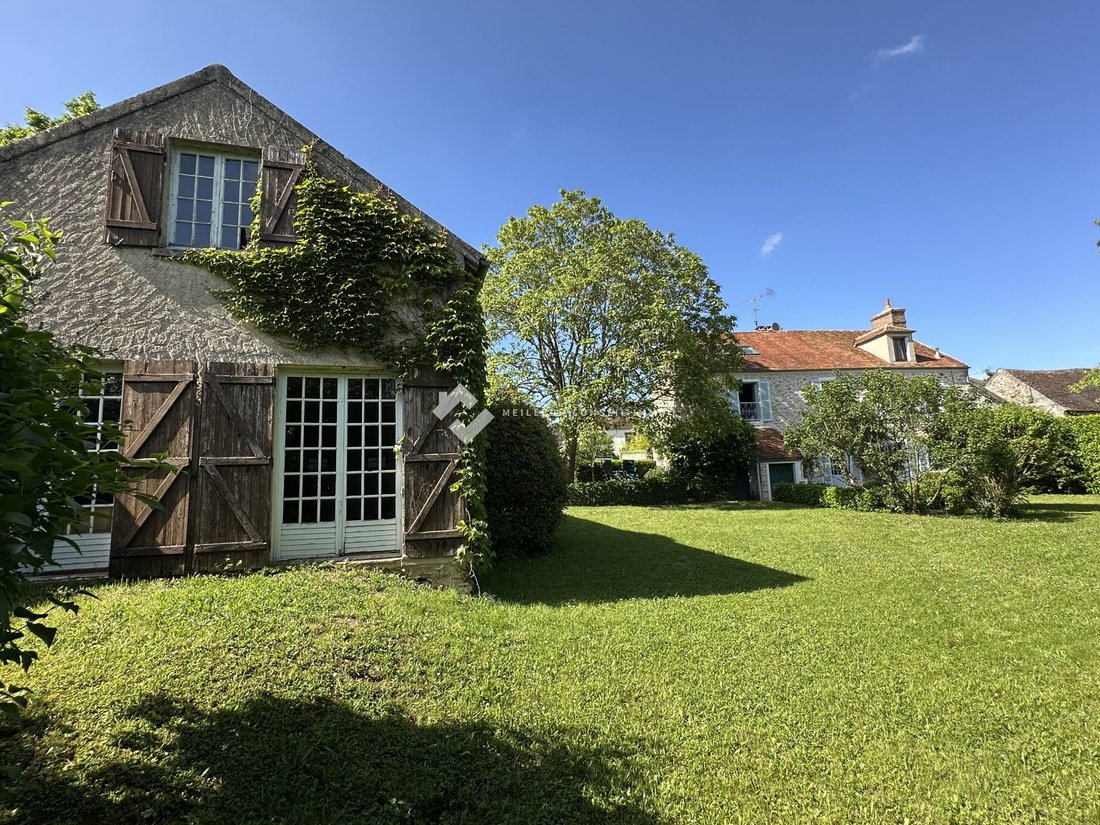 House in Savigny-le-Temple, Ile-de-France, France 3 - 17412959