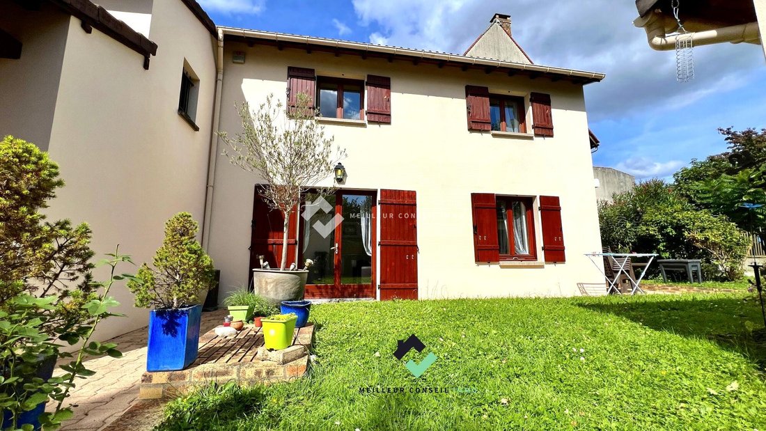 House in Gondoles Nord I, Choisy-le-Roi, France 2 - 14705151