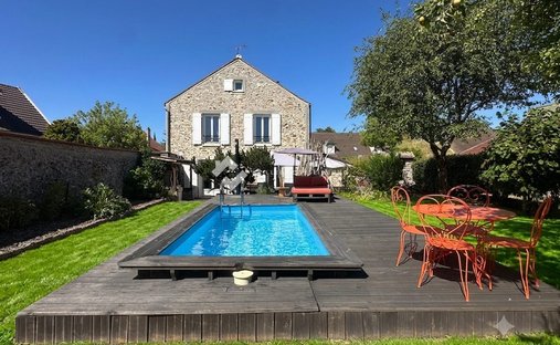 Casa a Nandy, Isola di Francia, Francia 1
