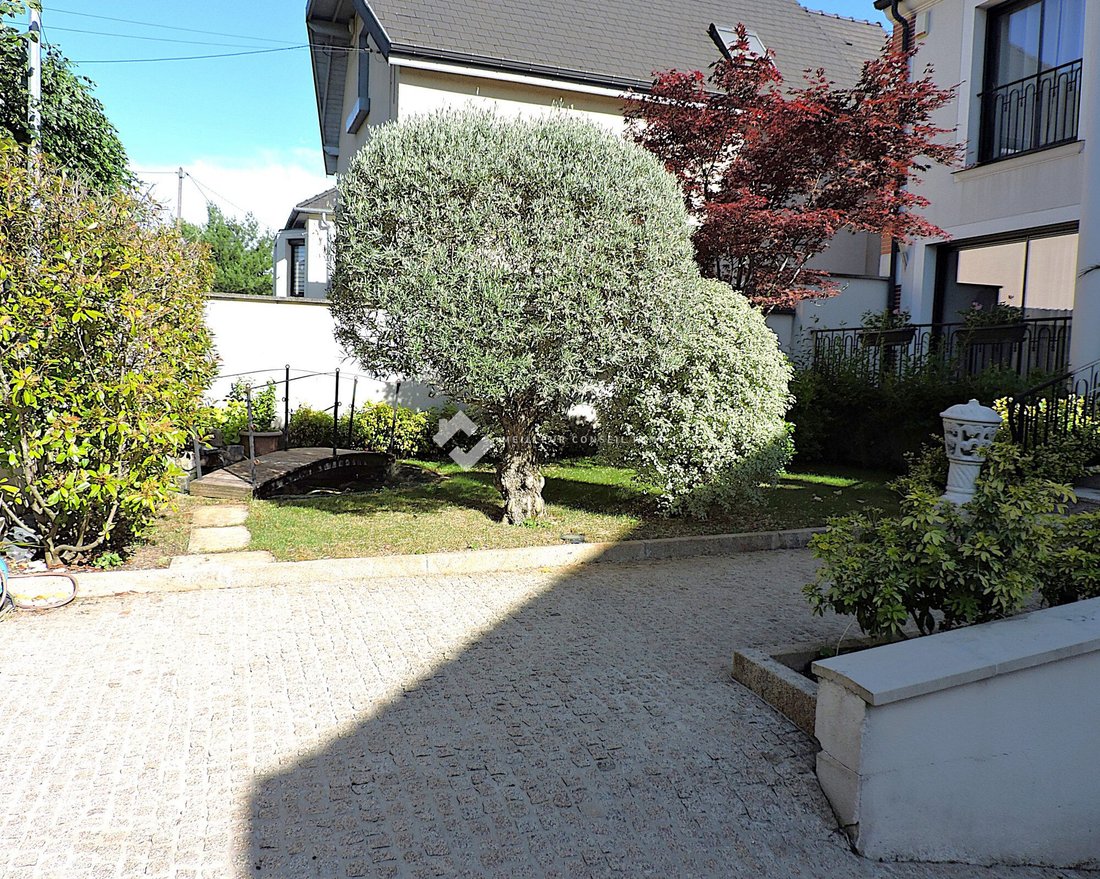 House in Descartes, Champs-sur-Marne, France 5 - 18088282