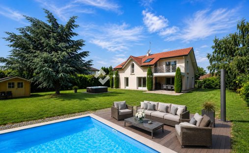 Casa en Divonne-les-Bains, Auvernia-Ródano-Alpes, Francia 1