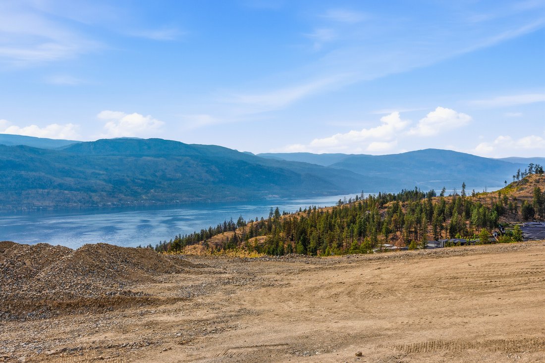 Land in Lake Country, British Columbia, Canada 1 - 18544970