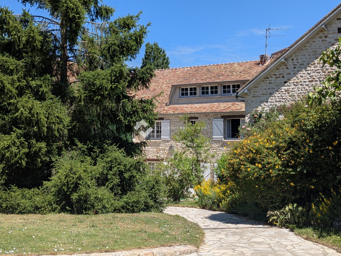 House in Thoiry, Ile-de-France, France 5 - 18496189