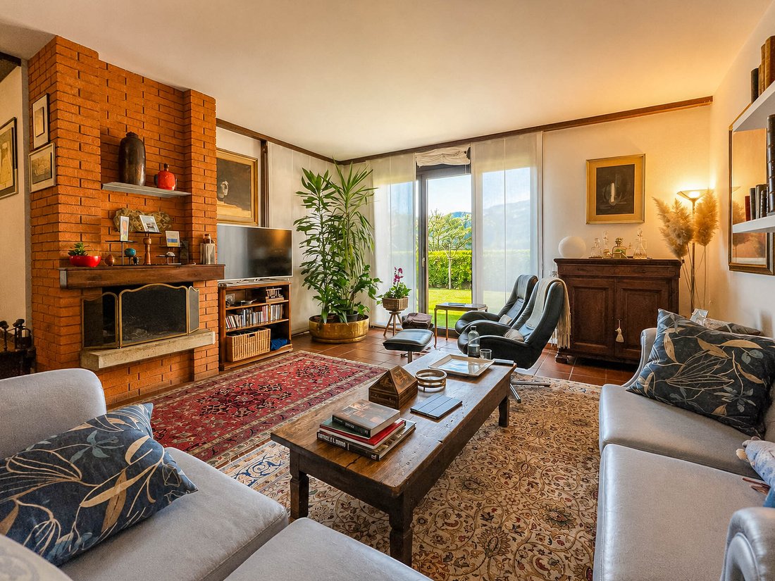 Villa a Vezia, Ticino, Svizzera 2 - 18545082