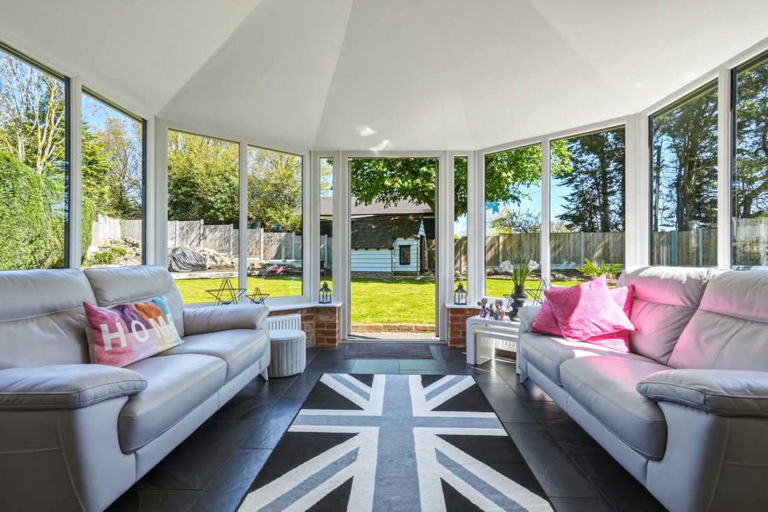 House in White Roding, England 5 - 18545472