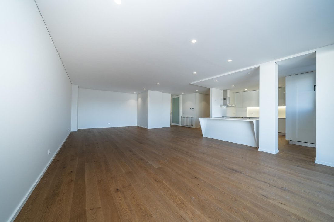 Apartment in Matosinhos e Leca da Palmeira, Porto District, Portugal 4 - 18546008
