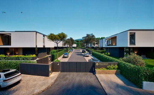 Villa in Colares, Lisbon, Portugal 1