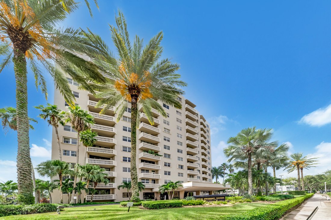 Condo in Miami, Florida, United States 1 - 18544971