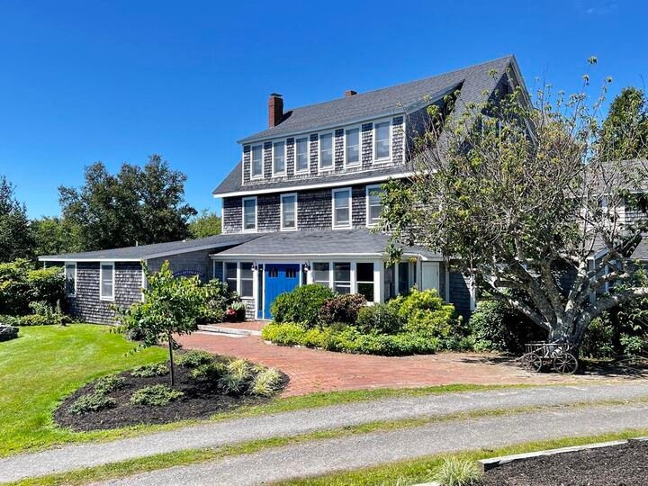 Bristol, Maine, United States 1 - 18544650