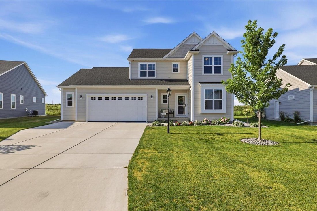 House in Summit, Wisconsin, United States 1 - 18545017