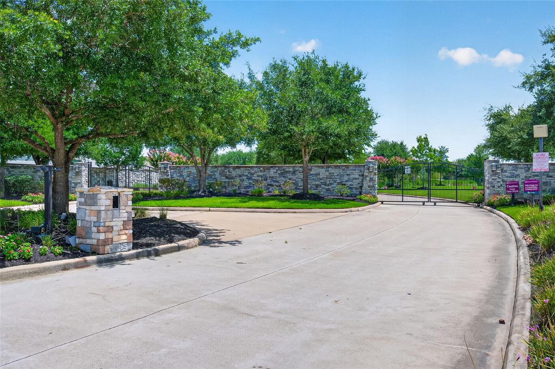 House in Houston, Texas, United States 3 - 18545255