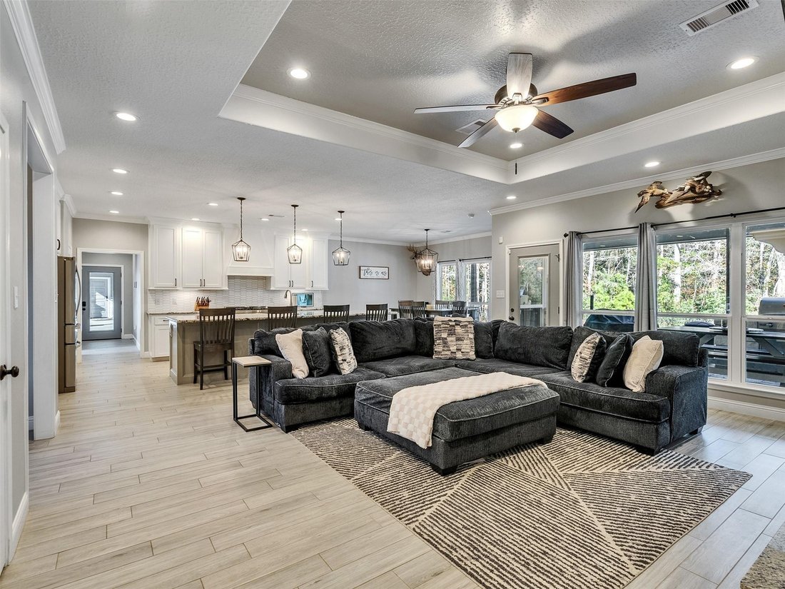 House in Livingston, Texas, United States 2 - 18545203
