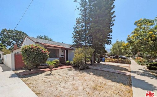 House in Burbank, California, United States 1