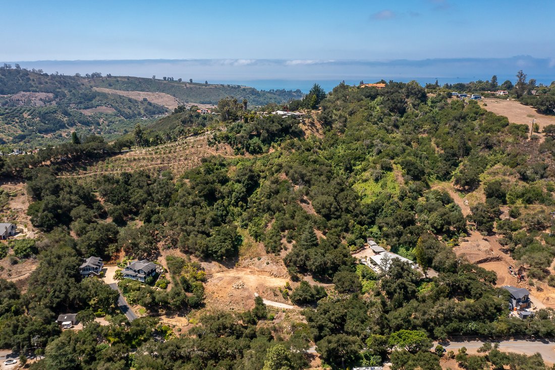 Land in Carpinteria, California, United States 1 - 18544985
