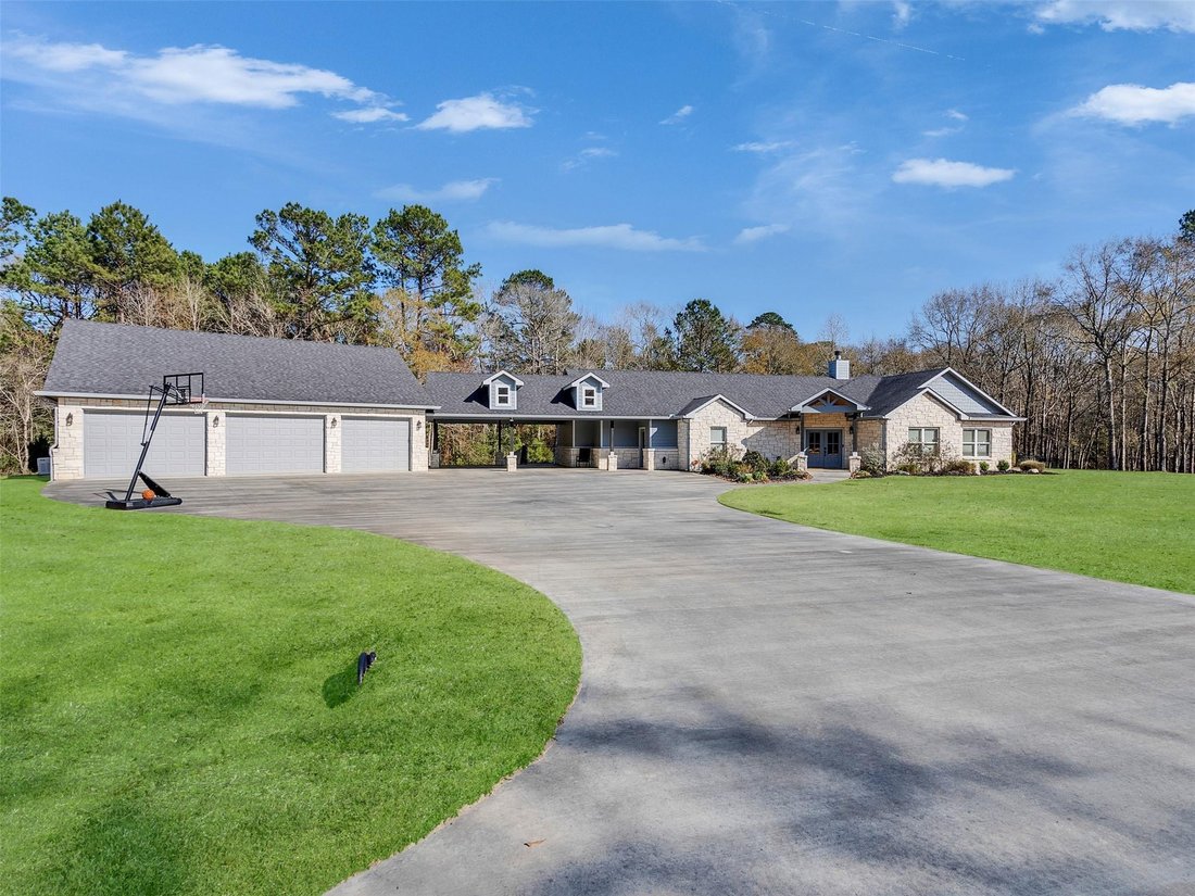 House in Livingston, Texas, United States 1 - 18545203
