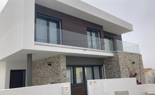 Villa in Carvoeira, Lisbon, Portugal 1