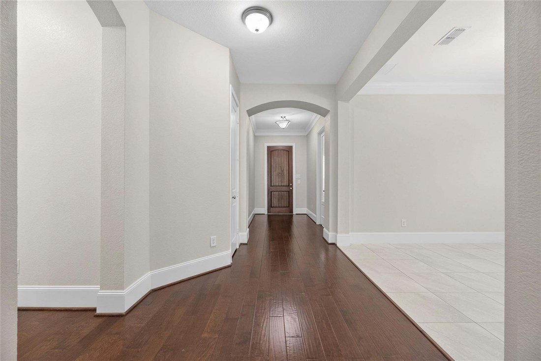 House in Houston, Texas, United States 4 - 18545257