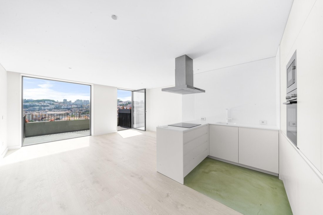 Apartment in Santa Marinha e Sao Pedro da Afurada, Porto District, Portugal 1 - 18545924