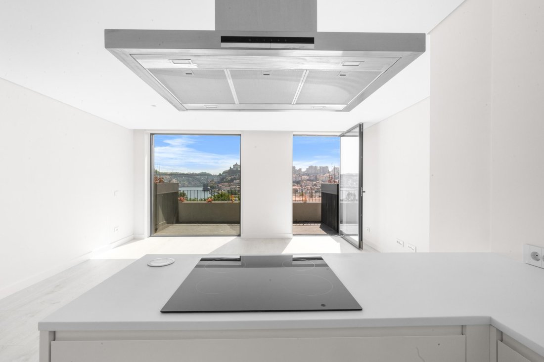 Apartment in Santa Marinha e Sao Pedro da Afurada, Porto District, Portugal 3 - 18547347