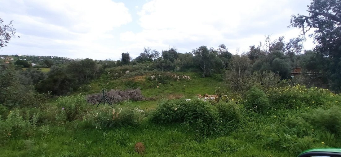 Land in Praia dos Pescadores, Olhos de Agua, Portugal 1 - 18546114