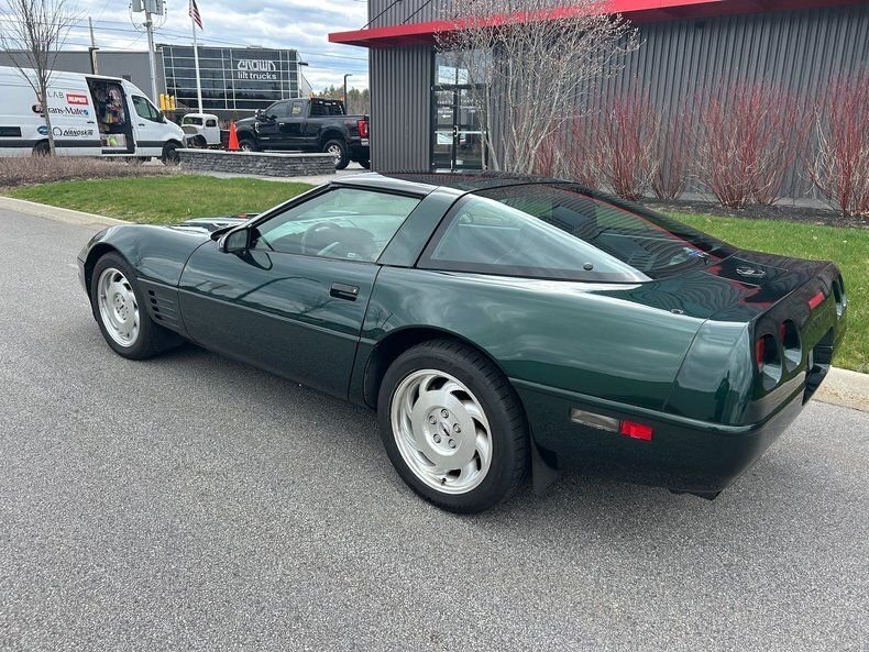 Cabriolet in Scarborough, United States 4 - 18545169