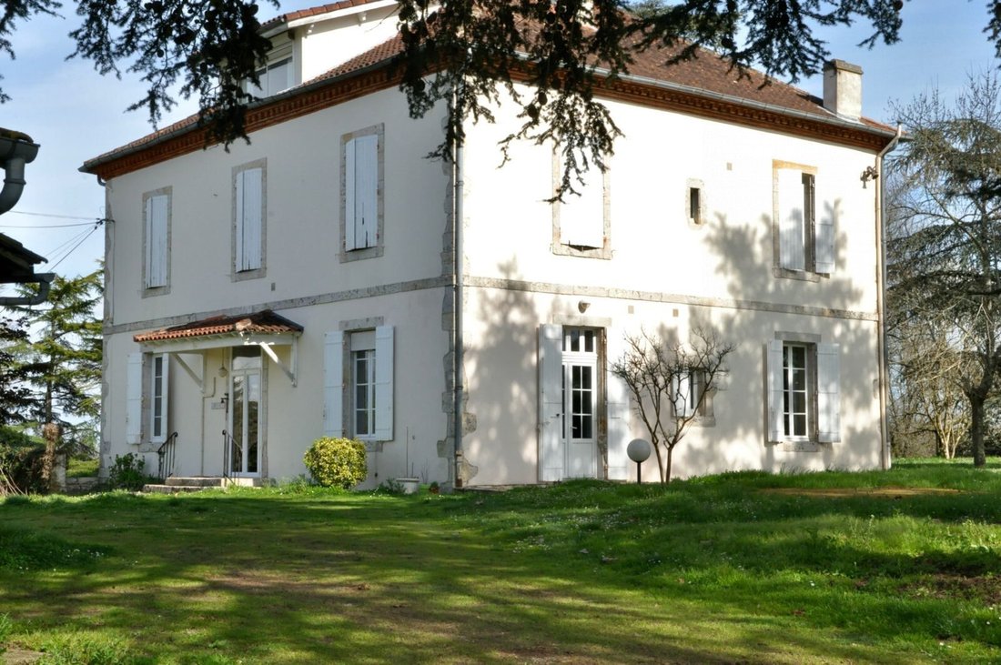 House in Layrac, Nouvelle-Aquitaine, France 2 - 17724463