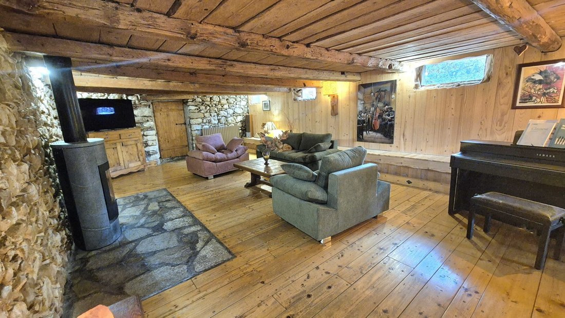 Farm Ranch in Le Petit-Bornand-les-Glieres, Glières-Val-de-Borne, France 4 - 18247175