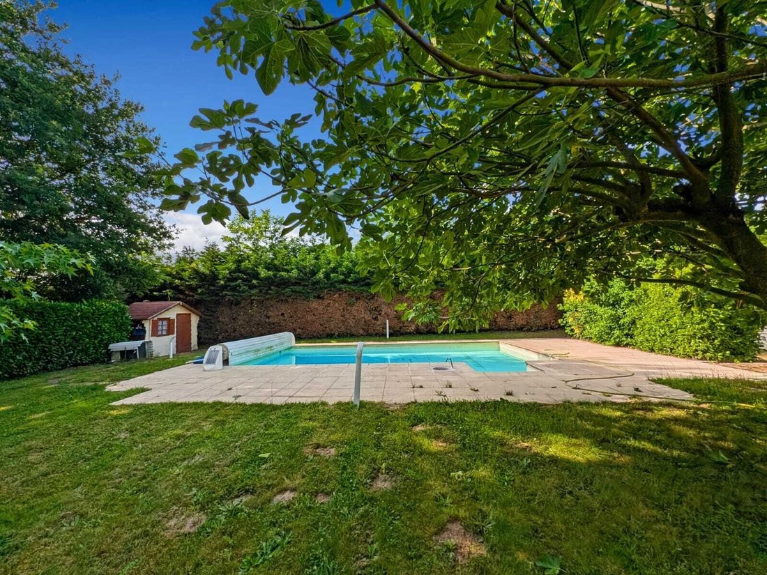 Country House in Messimy-sur-Saone, Auvergne-Rhône-Alpes, France 5 - 17468783