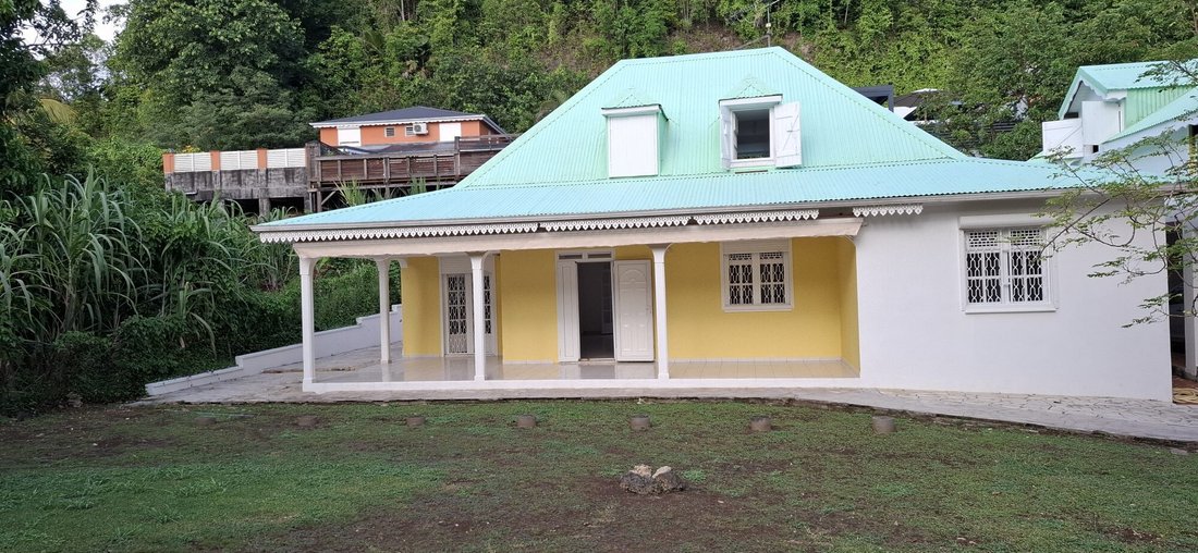 Villa in Le Gosier, Grande-Terre, Guadeloupe 1 - 18480980