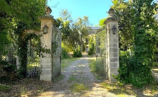 Country House in Gignac, Occitania, France 1