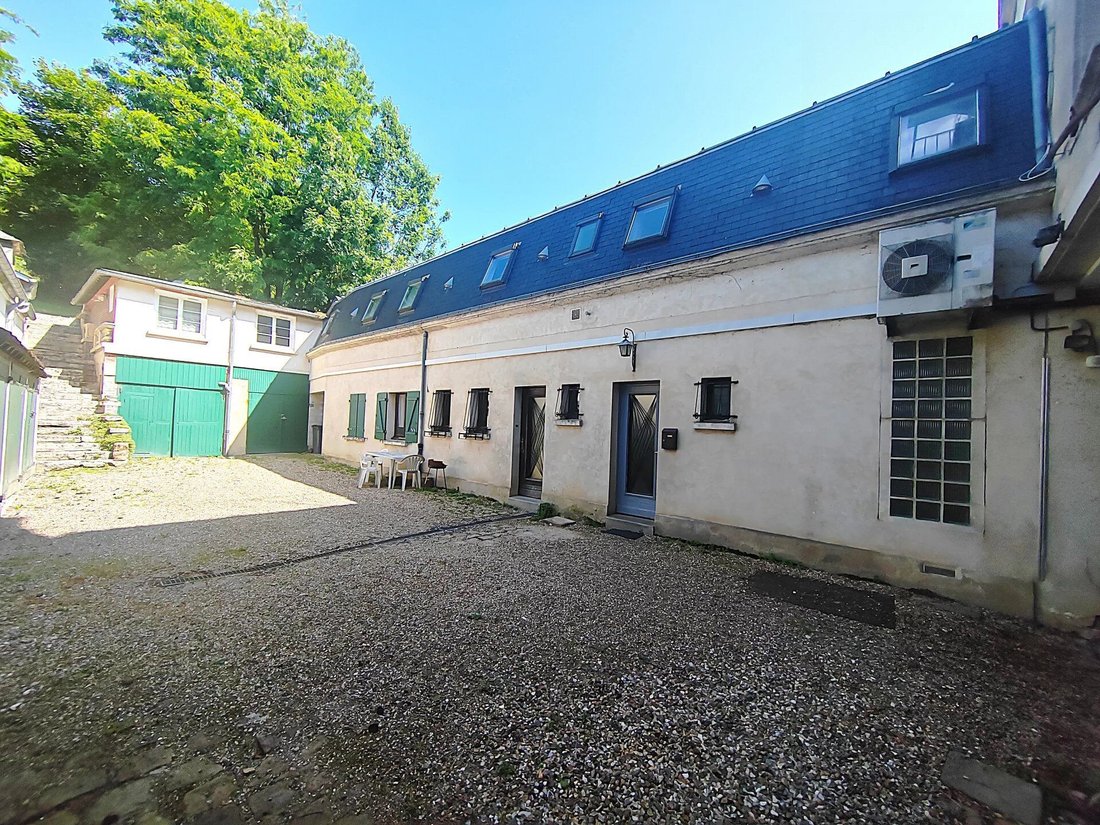 Apartment in Chaumont-en-Vexin, Hauts-de-France, France 4 - 16827721