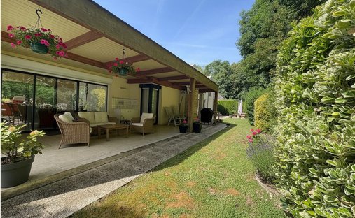 House in Conches-sur-Gondoire, Ile-de-France, France 1
