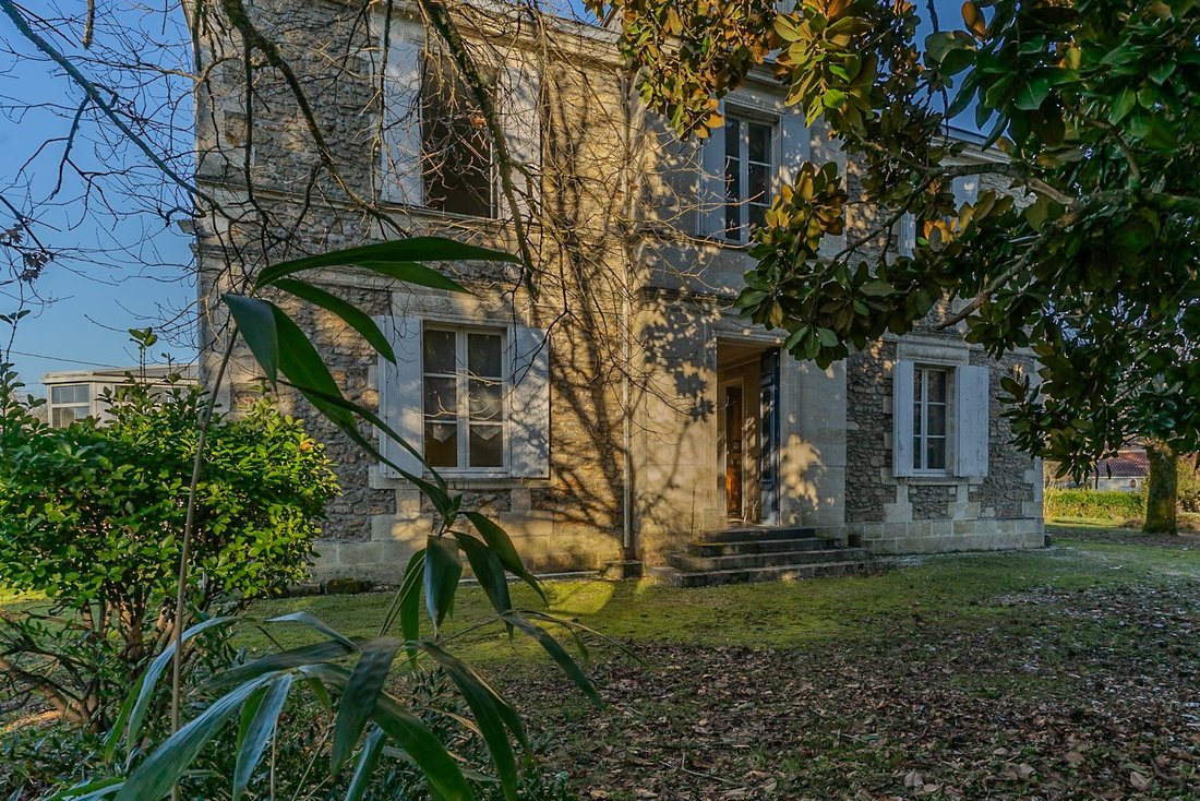 House in Salles, Nouvelle-Aquitaine, France 2 - 16847259