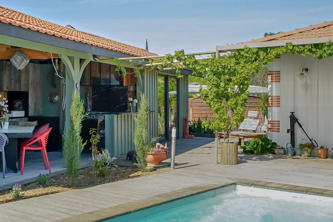 House in Salles, Nouvelle-Aquitaine, France 2 - 16843034