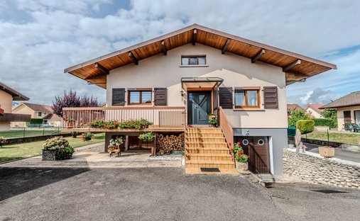 House in Cités, Thonon-les-Bains, France 1
