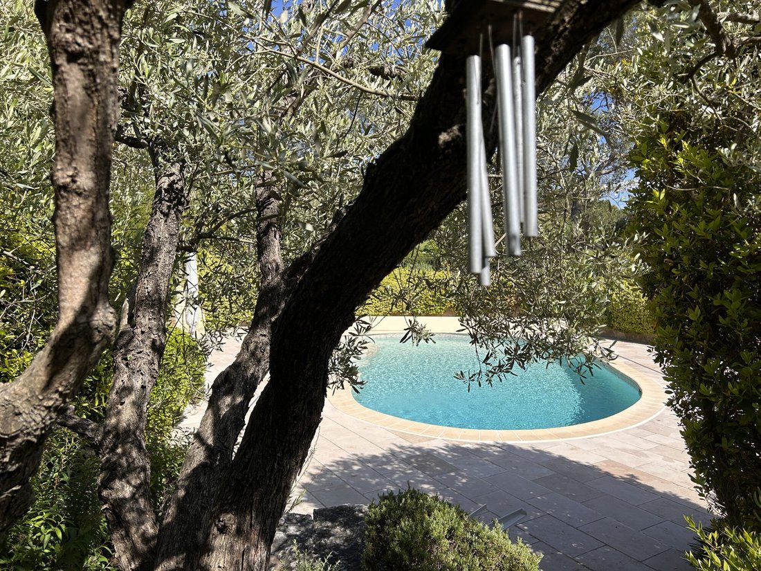 House in Mallemort, Provence-Alpes-Côte d'Azur, France 1 - 18162074