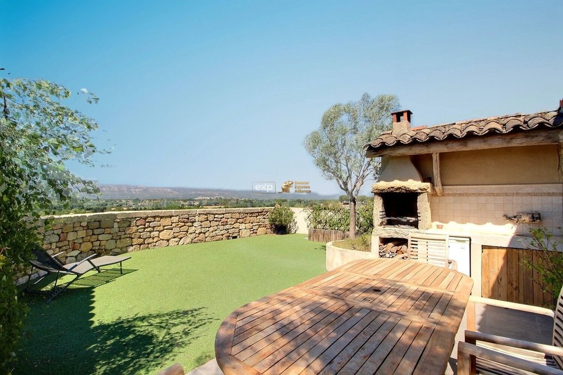 House in Alleins, Provence-Alpes-Côte d'Azur, France 4 - 18415983
