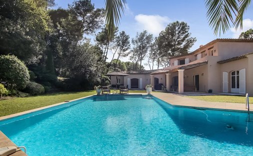 House in Mougins, Provence-Alpes-Côte d'Azur, France 1