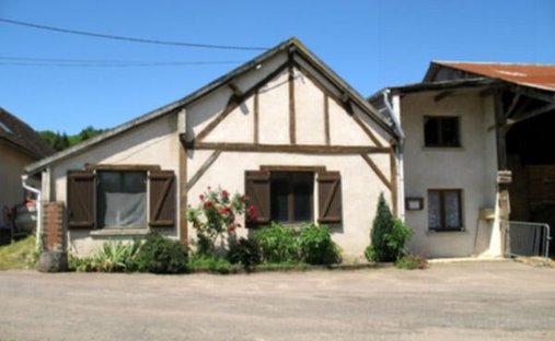 House in Saint-Martin-sur-Ouanne, Charny Orée de Puisaye, France 1