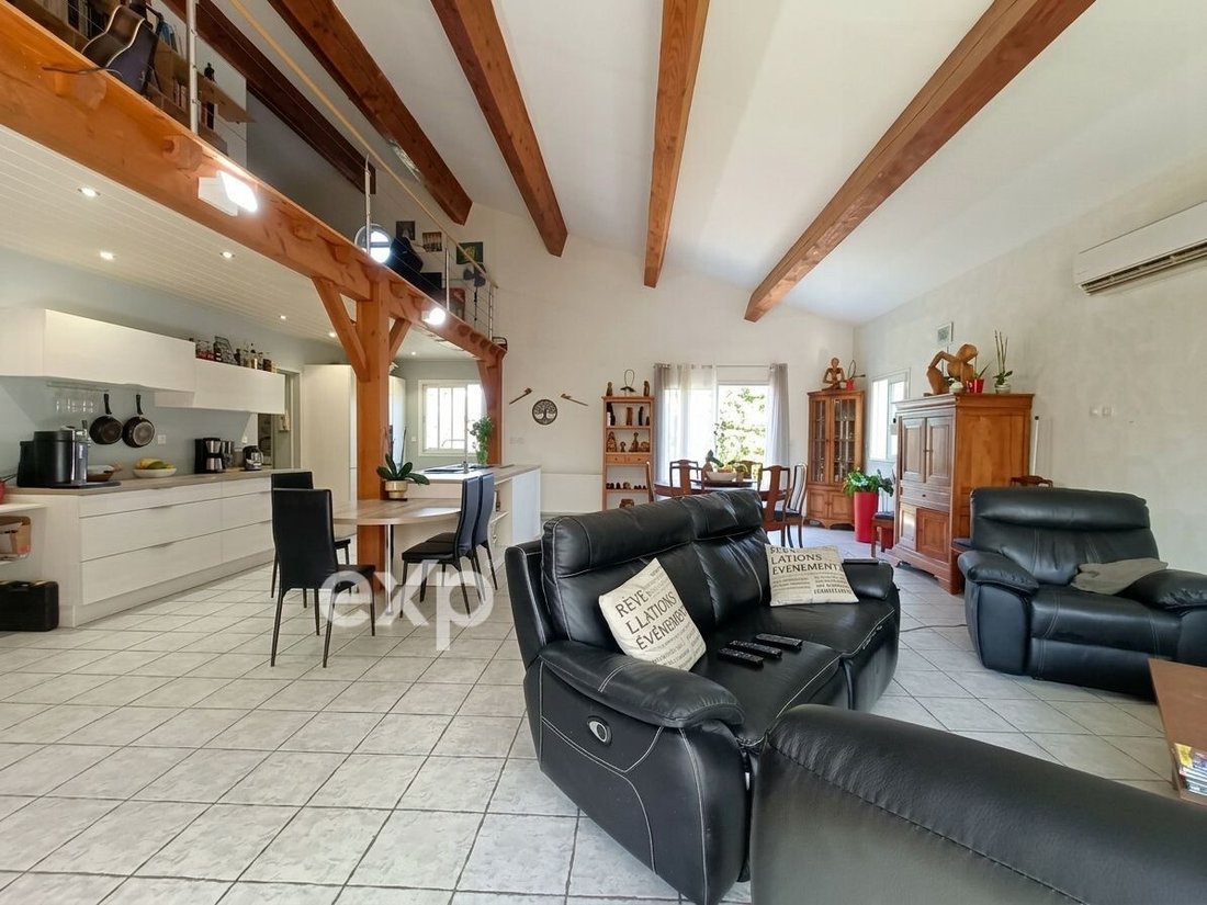 Villa in Montblanc, Occitania, France 3 - 17489405
