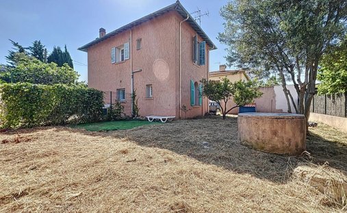 House in Exterieurs, Frejus, France 1