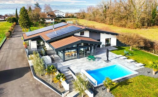 Villa in Anthy-sur-Léman, Auvergne-Rhône-Alpes, France 1