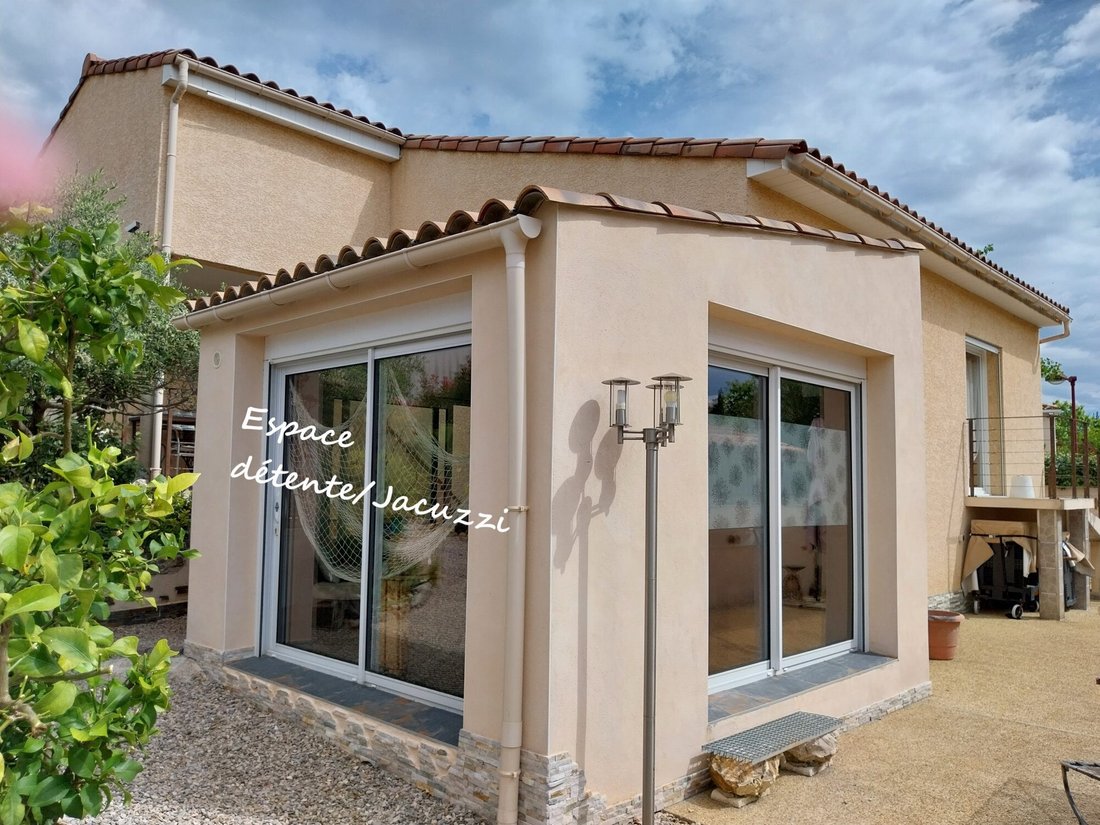 Villa in Centre Ville, Clermont-l'Hérault, France 1 - 18151454