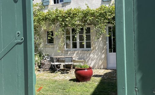 Haus in Sainte-Marie-de-Ré, Neu-Aquitanien, Frankreich 1