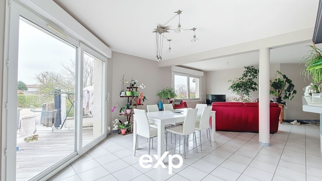 House in Sciez, Auvergne-Rhône-Alpes, France 2 - 17536099
