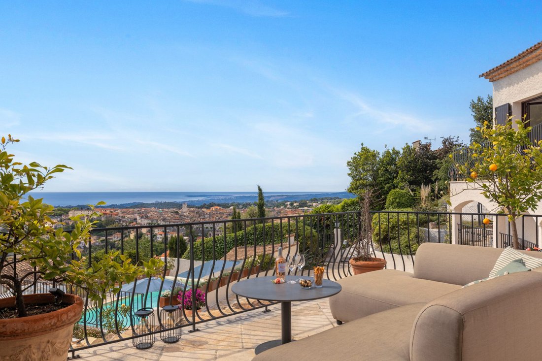 Villa in Plan de Noves, Vence, France 2 - 17857319