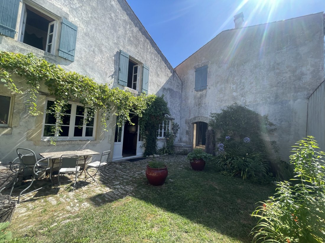 House in Sainte-Marie-de-Ré, Nouvelle-Aquitaine, France 2 - 18441841