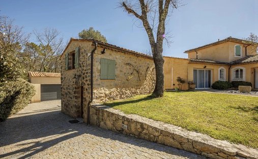 Villa in Callian, Provence-Alpes-Côte d'Azur, France 1